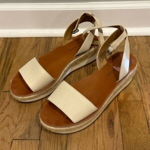 Lucky Brand platform sandal